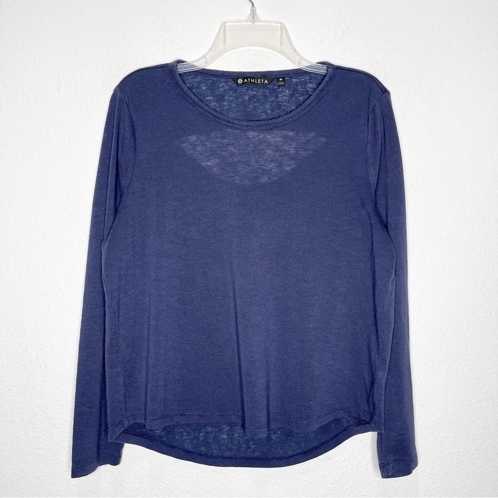 Athleta Breezy Open Back Long Sleeve Top in Navy - Picture 3 of 9